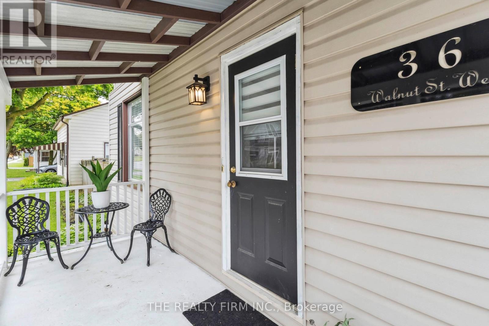36 Walnut Street W, Aylmer, Ontario  N5H 1C5 - Photo 4 - X12169482