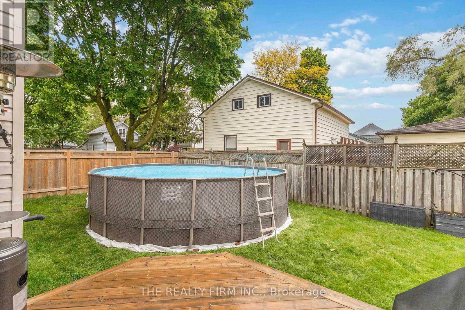 36 Walnut Street W, Aylmer, Ontario  N5H 1C5 - Photo 45 - X12169482