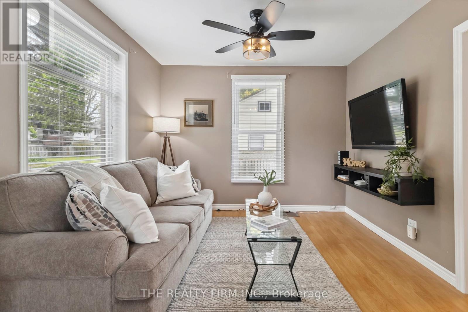 36 Walnut Street W, Aylmer, Ontario  N5H 1C5 - Photo 6 - X12169482
