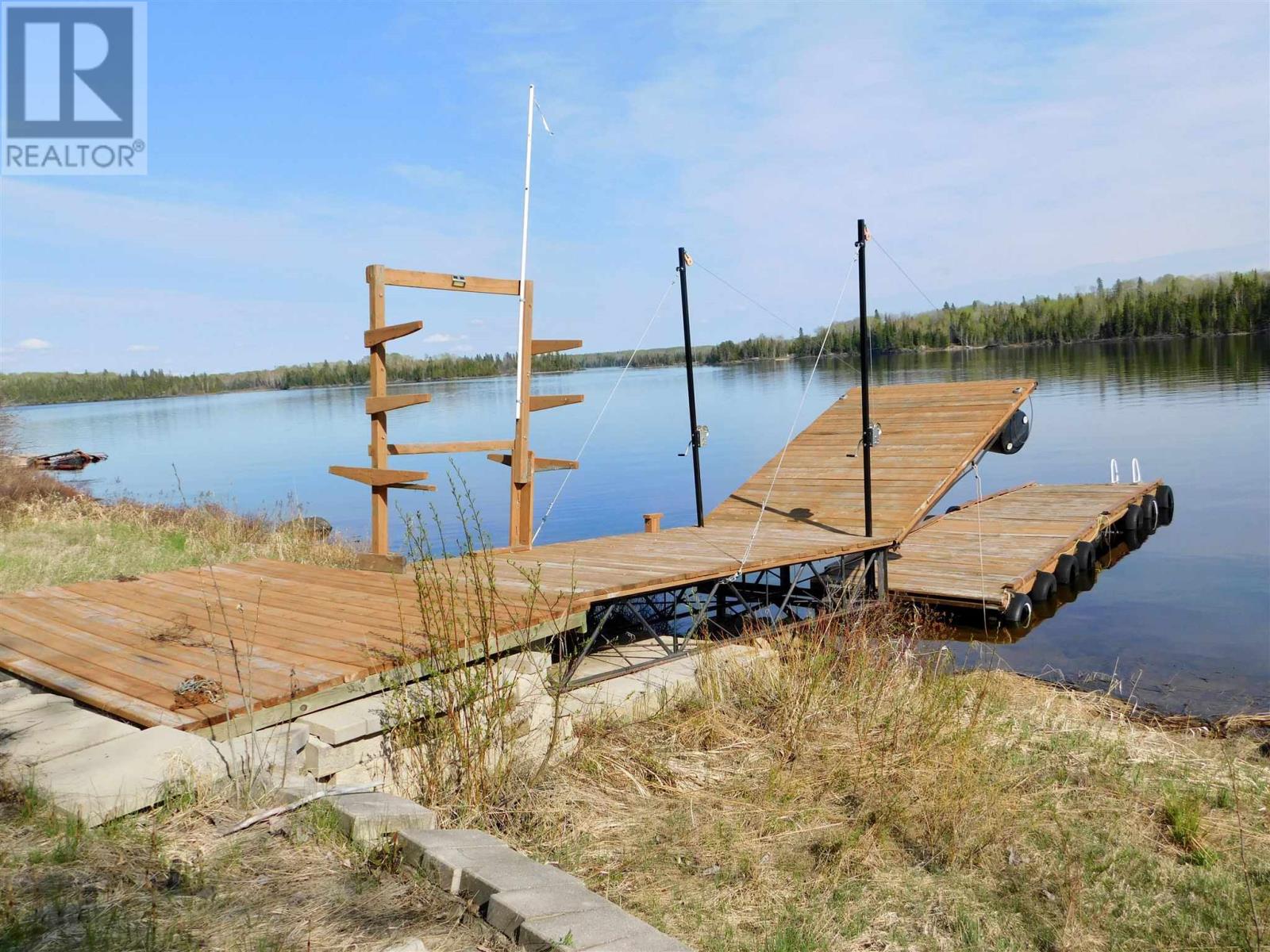 3 Friesen Blvd, Sioux Lookout, Ontario  P8T 0A7 - Photo 40 - TB242664