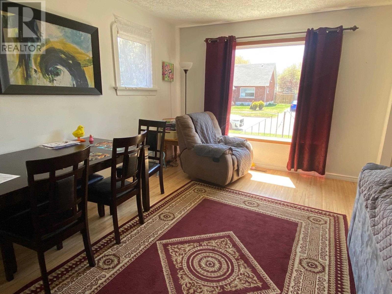 261 Mary St E, Thunder Bay, Ontario  P7E 4J7 - Photo 5 - TB251284