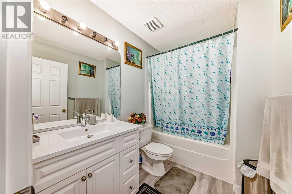 158 Panamount Drive Nw, Calgary, Alberta  T3K 5L7 - Photo 22 - A2221404
