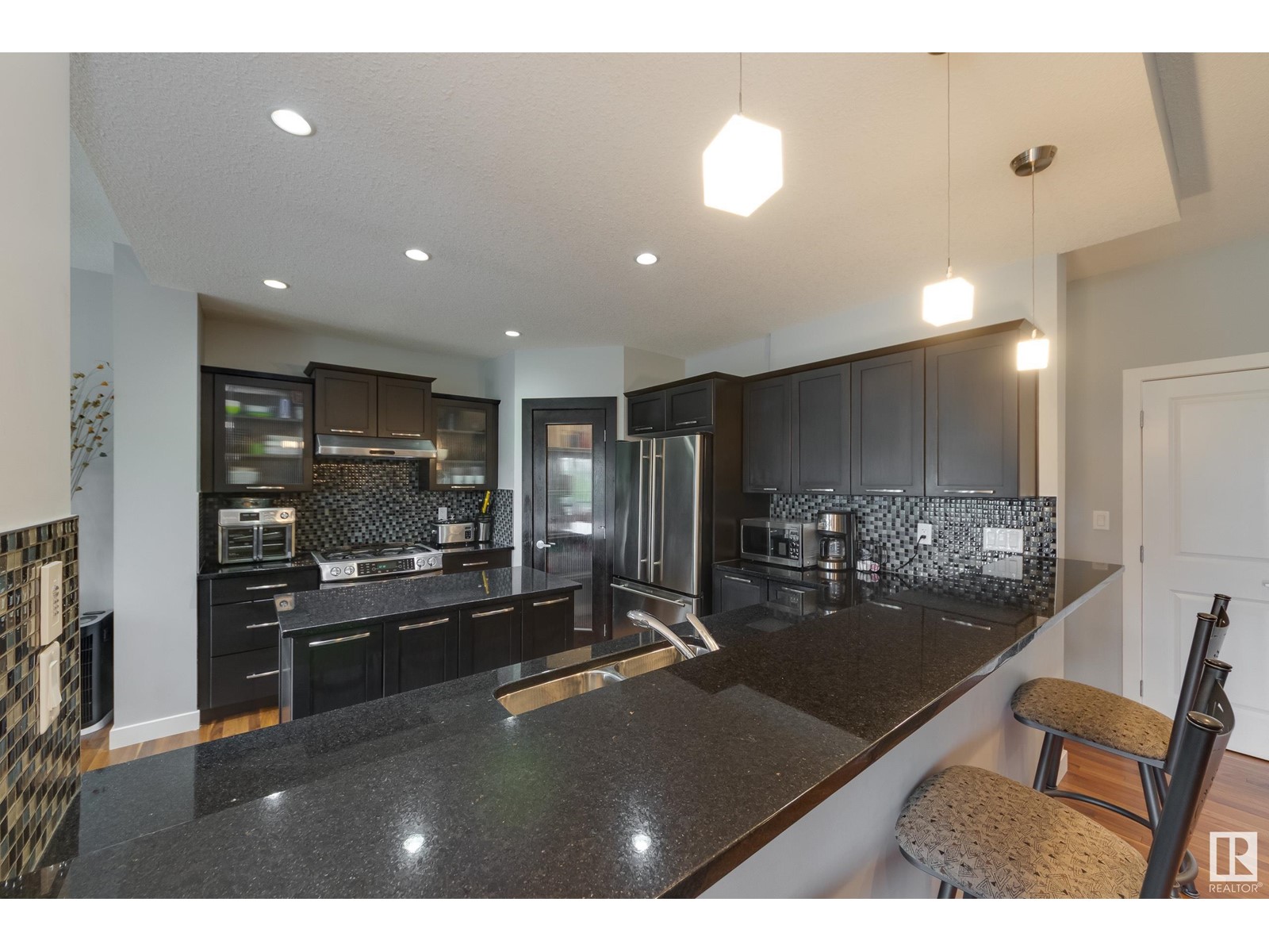 21729 94a Av Nw, Edmonton, Alberta  T5T 1M9 - Photo 9 - E4438150