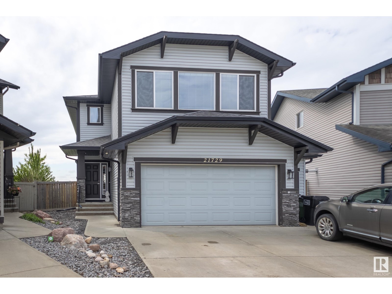 21729 94a Av Nw, Edmonton, Alberta  T5T 1M9 - Photo 3 - E4438150