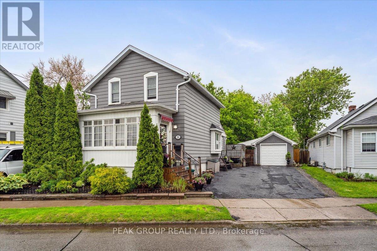 26 Garnet Street, St. Catharines, Ontario  L2M 5E8 - Photo 1 - X12169500
