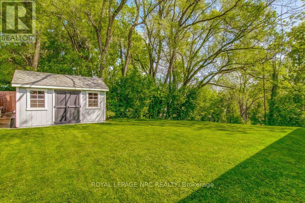 20 Dumfries Street, Niagara-On-The-Lake, Ontario  L0S 1J0 - Photo 34 - X12169520