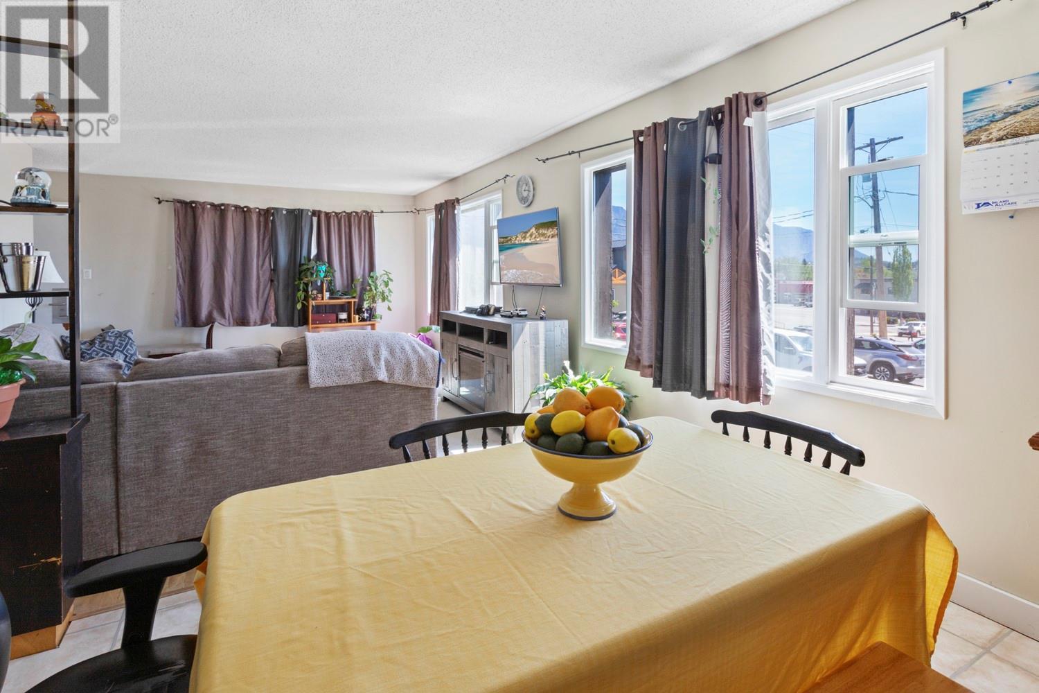 129 15th Avenue N, Creston, British Columbia V0B 1G0 - Photo 7 - 10348451