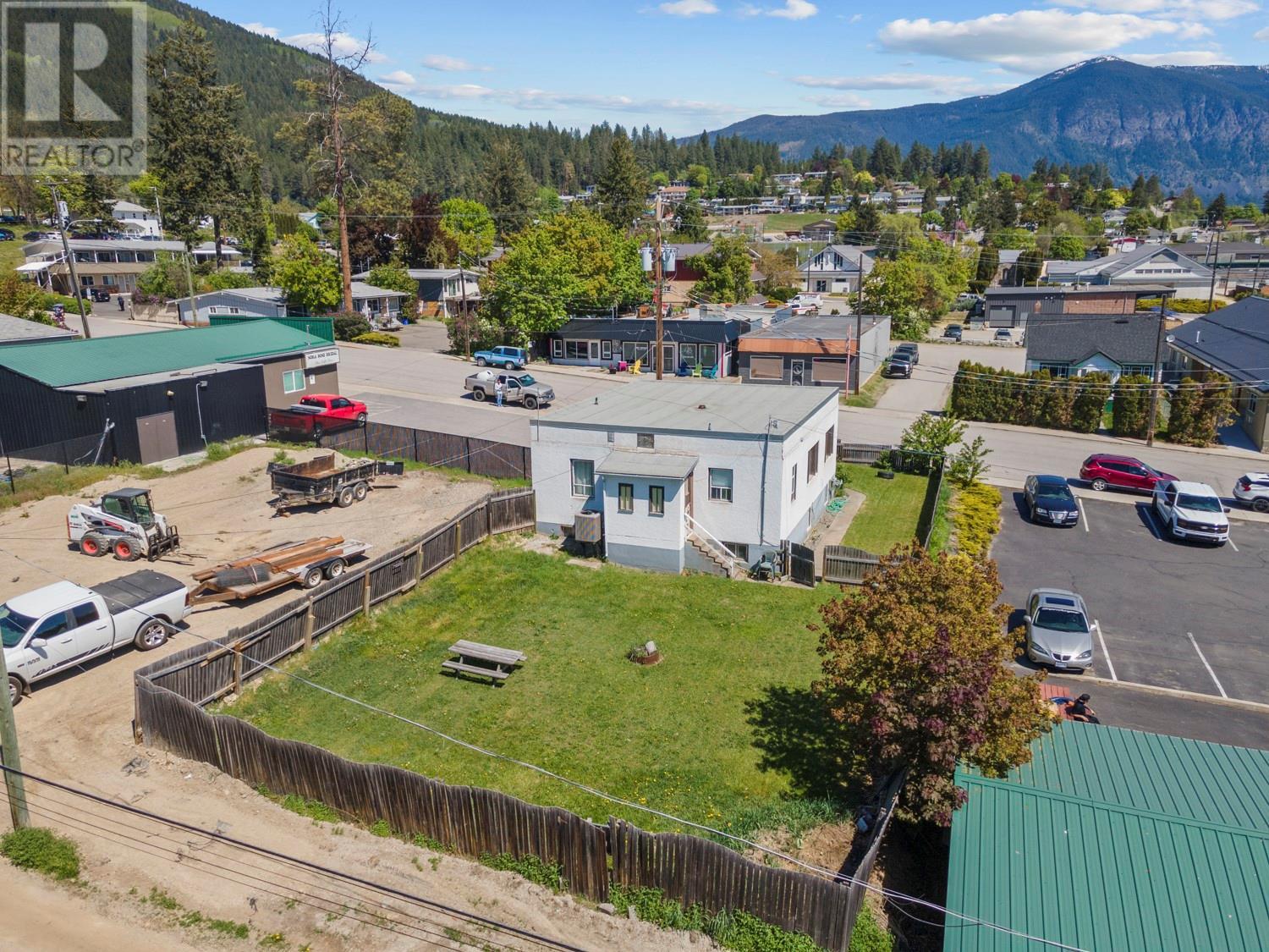 129 15th Avenue N, Creston, British Columbia V0B 1G0 - Photo 17 - 10348451
