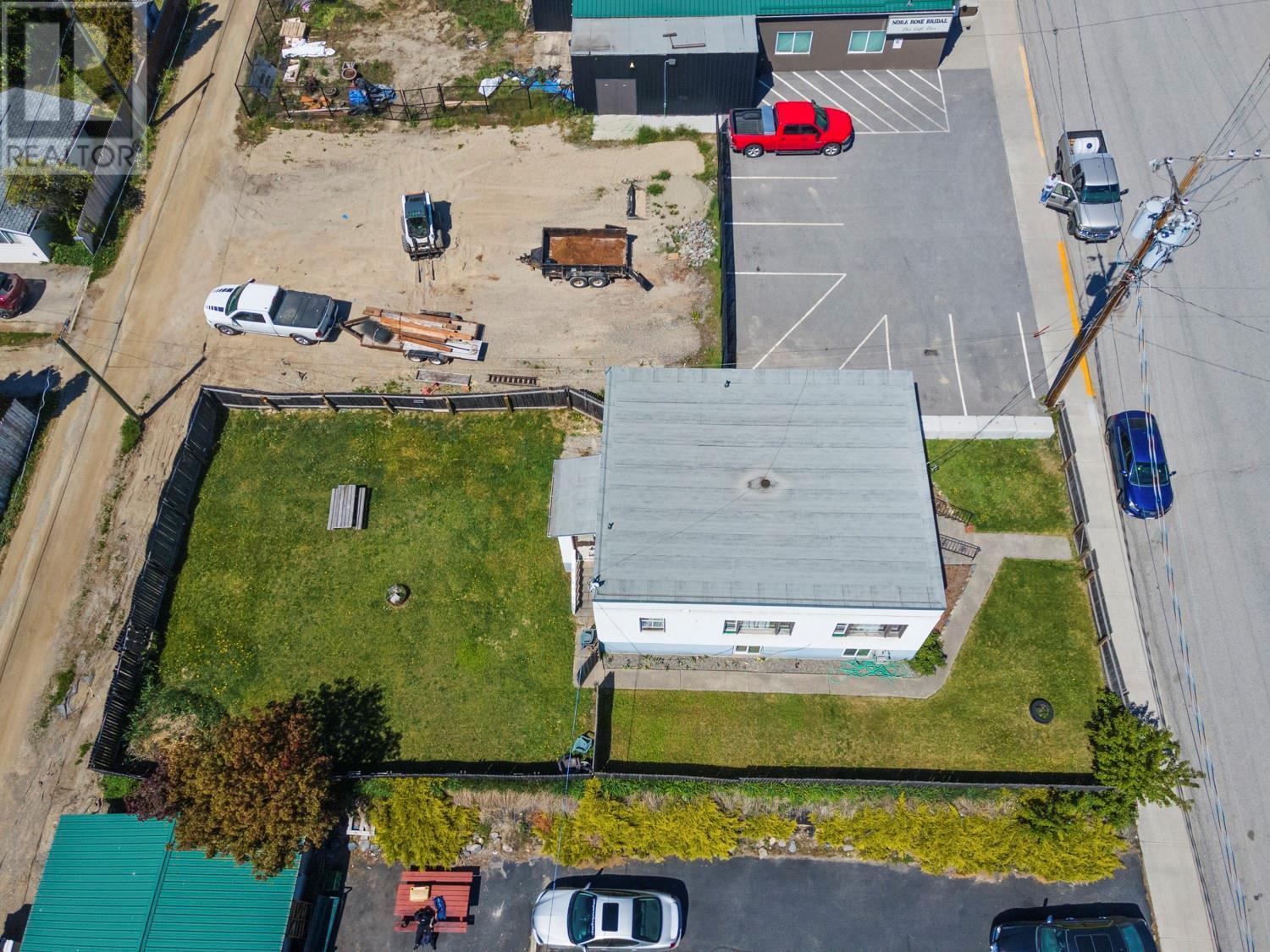 129 15th Avenue N, Creston, British Columbia V0B 1G0 - Photo 16 - 10348451