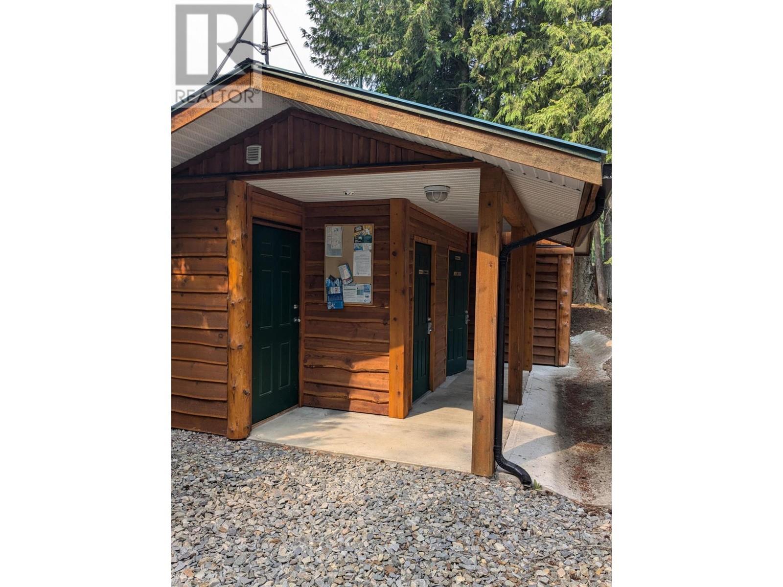 7298 3a Highway Unit# 3, Balfour, British Columbia  V1L 6S4 - Photo 12 - 10349090