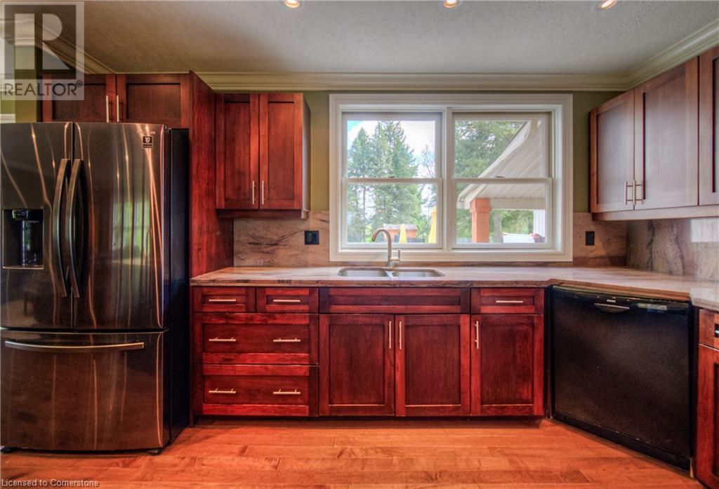 145 Riverbank Drive, Cambridge, Ontario N3H 4R6 - Photo 10 - 40726801