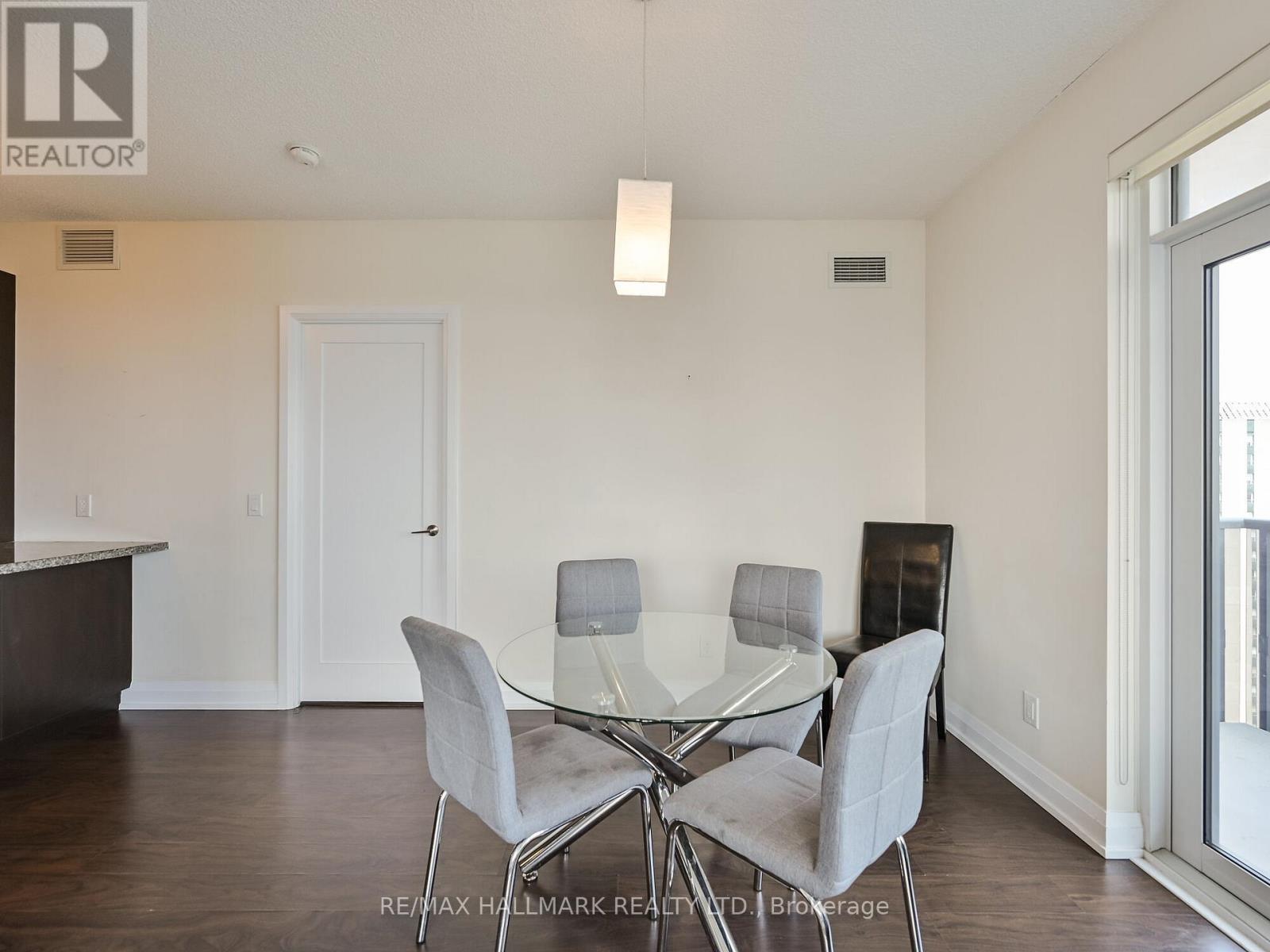2025 - 5 Sheppard Avenue E, Toronto, Ontario  M2N 0G4 - Photo 13 - C12169326