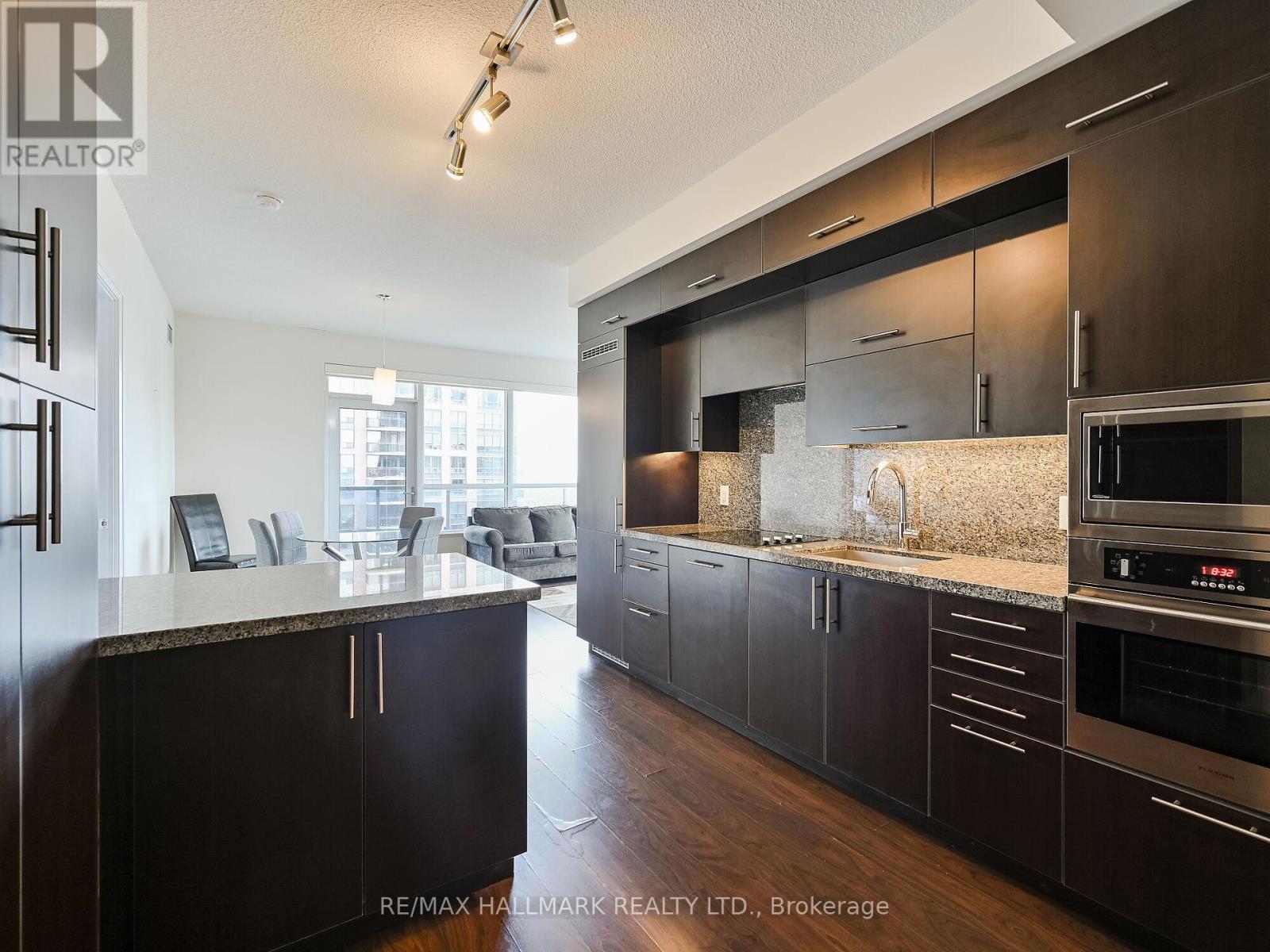 2025 - 5 Sheppard Avenue E, Toronto, Ontario  M2N 0G4 - Photo 7 - C12169326