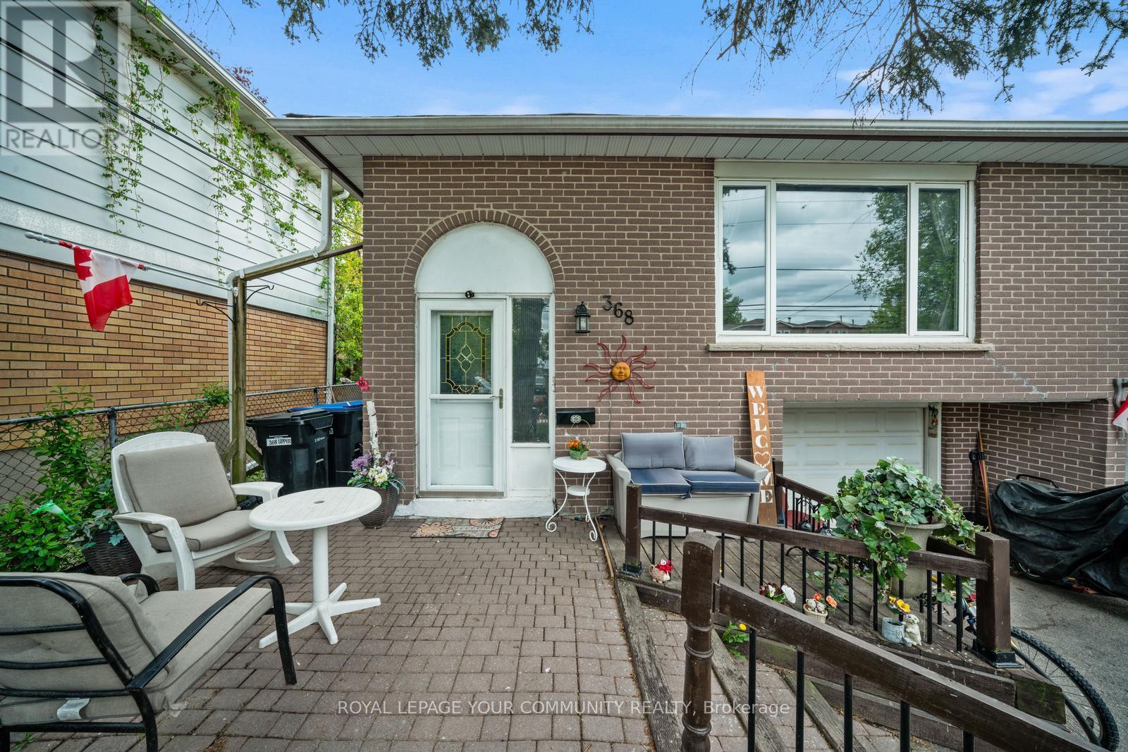 368 Agar Avenue, Bradford West Gwillimbury, Ontario  L3Z 1H5 - Photo 2 - N12035430