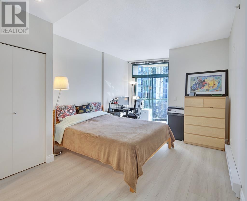 Listing Picture 14 of 30 : 1703 1239 W GEORGIA STREET, Vancouver / 溫哥華 - 魯藝地產 Yvonne Lu Group - MLS Medallion Club Member