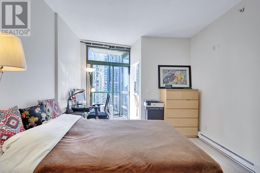 Listing Picture 15 of 30 : 1703 1239 W GEORGIA STREET, Vancouver / 溫哥華 - 魯藝地產 Yvonne Lu Group - MLS Medallion Club Member