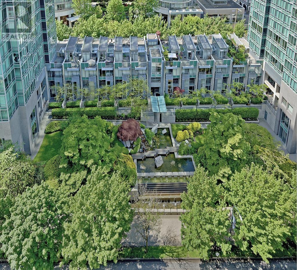 Listing Picture 27 of 30 : 1703 1239 W GEORGIA STREET, Vancouver / 溫哥華 - 魯藝地產 Yvonne Lu Group - MLS Medallion Club Member