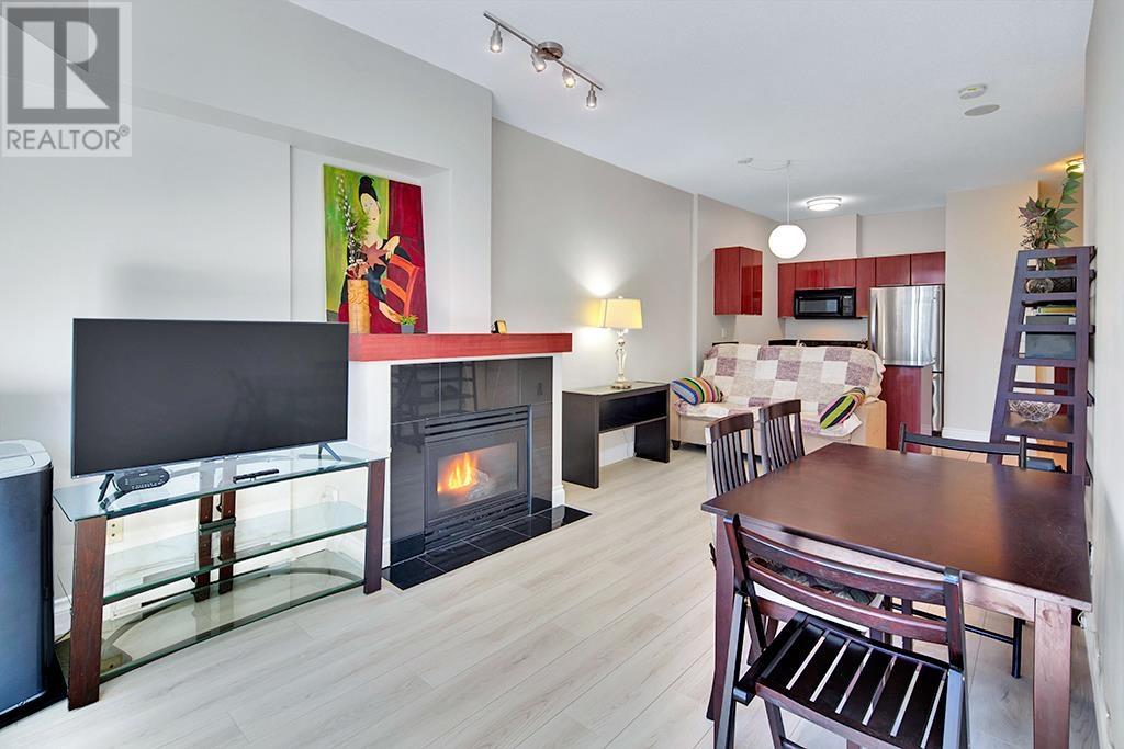 Listing Picture 6 of 30 : 1703 1239 W GEORGIA STREET, Vancouver / 溫哥華 - 魯藝地產 Yvonne Lu Group - MLS Medallion Club Member