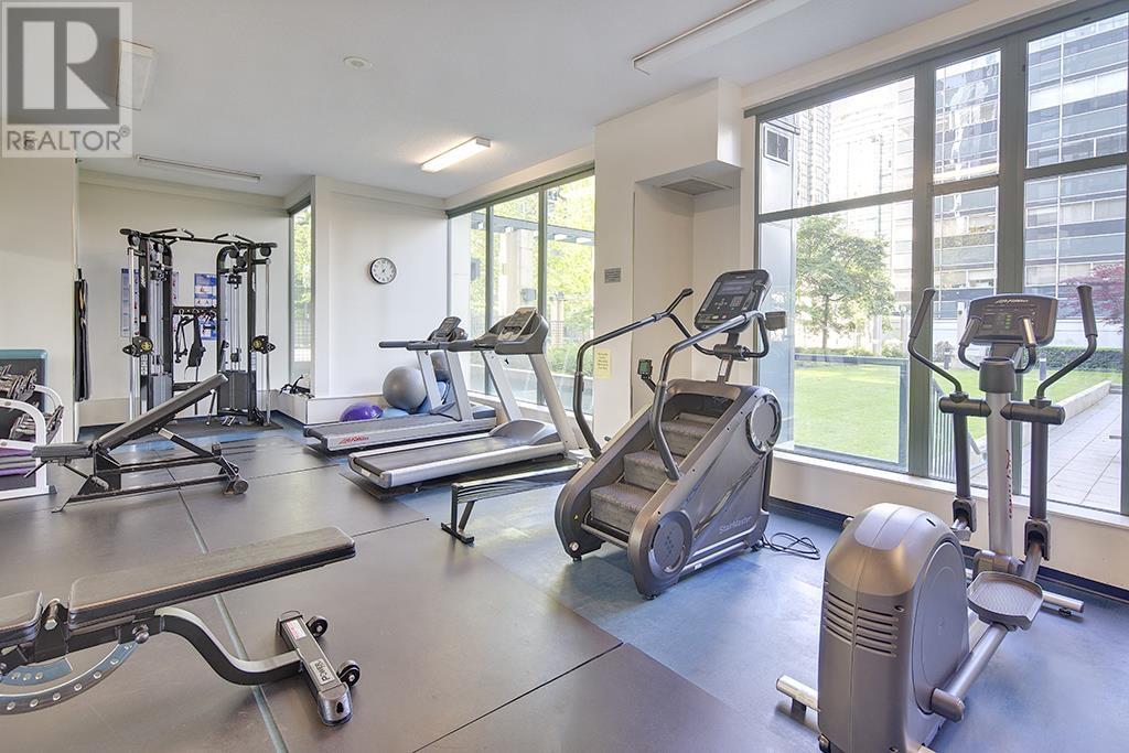 Listing Picture 23 of 30 : 1703 1239 W GEORGIA STREET, Vancouver / 溫哥華 - 魯藝地產 Yvonne Lu Group - MLS Medallion Club Member