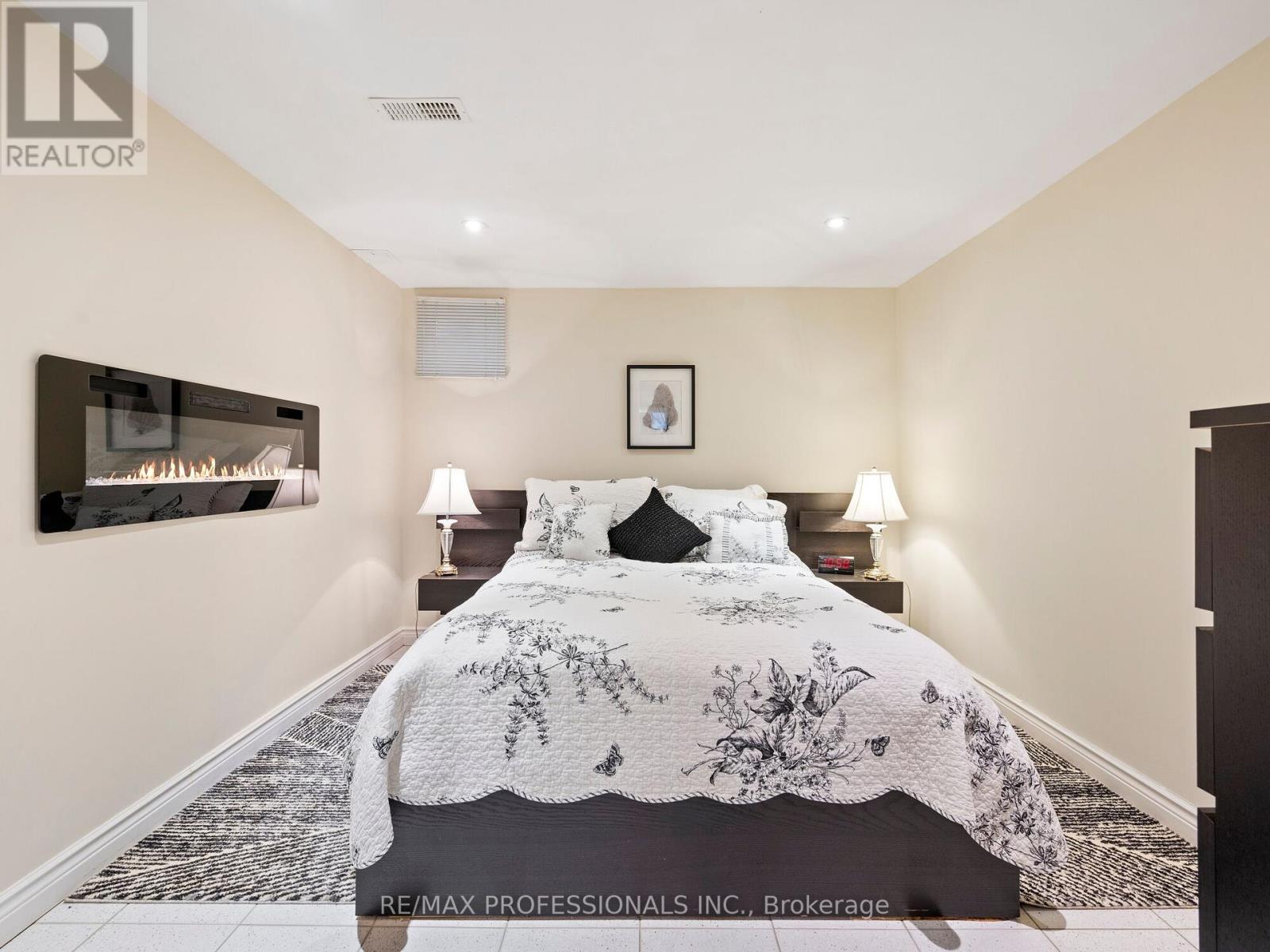 21 Majesty Court, Vaughan (East Woodbridge), Ontario  L4L 3S6 - Photo 29 - N12169048