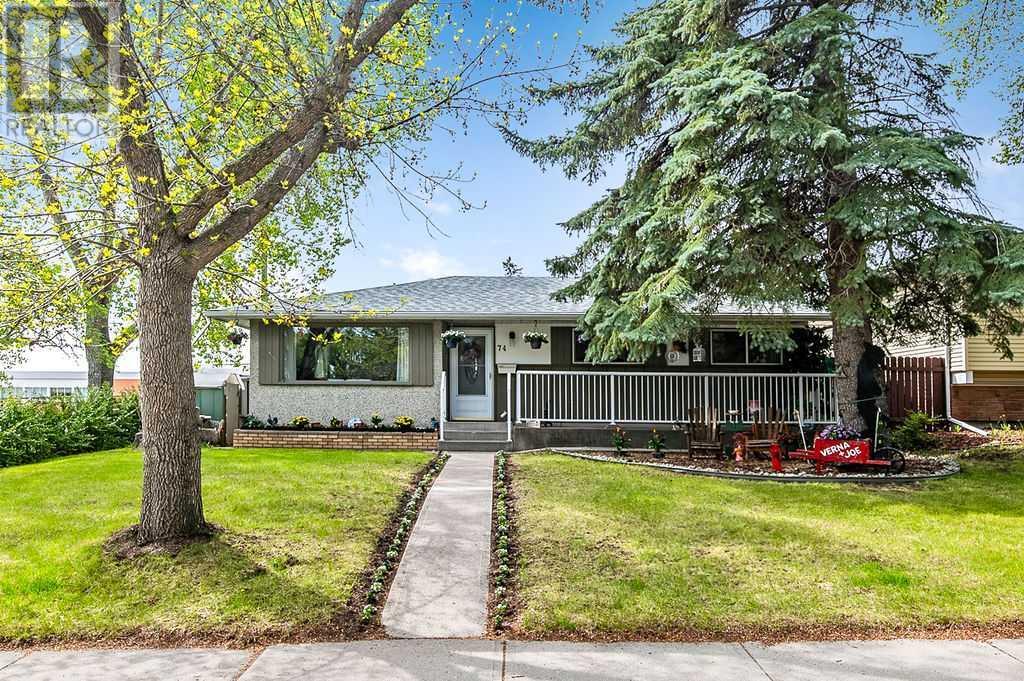 74 Armstrong Crescent Se, Calgary, Alberta  T2J 0X3 - Photo 1 - A2208585