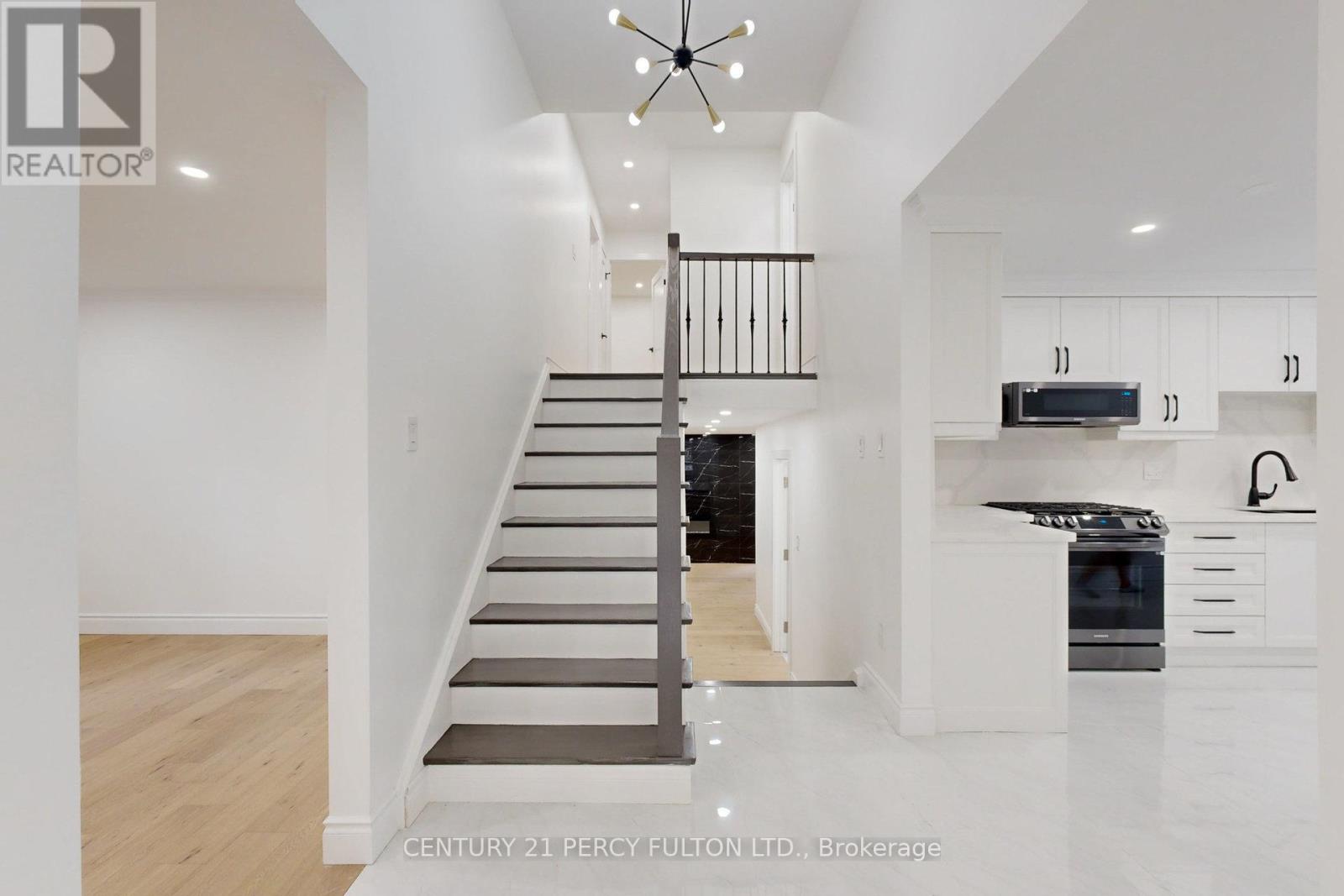78 Agincourt Drive, Toronto (Agincourt South-Malvern West), Ontario  M1S 1M6 - Photo 8 - E12169474