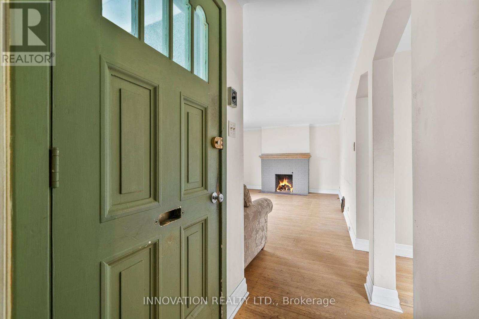Property at 475 WOODLAND AVENUE image 2