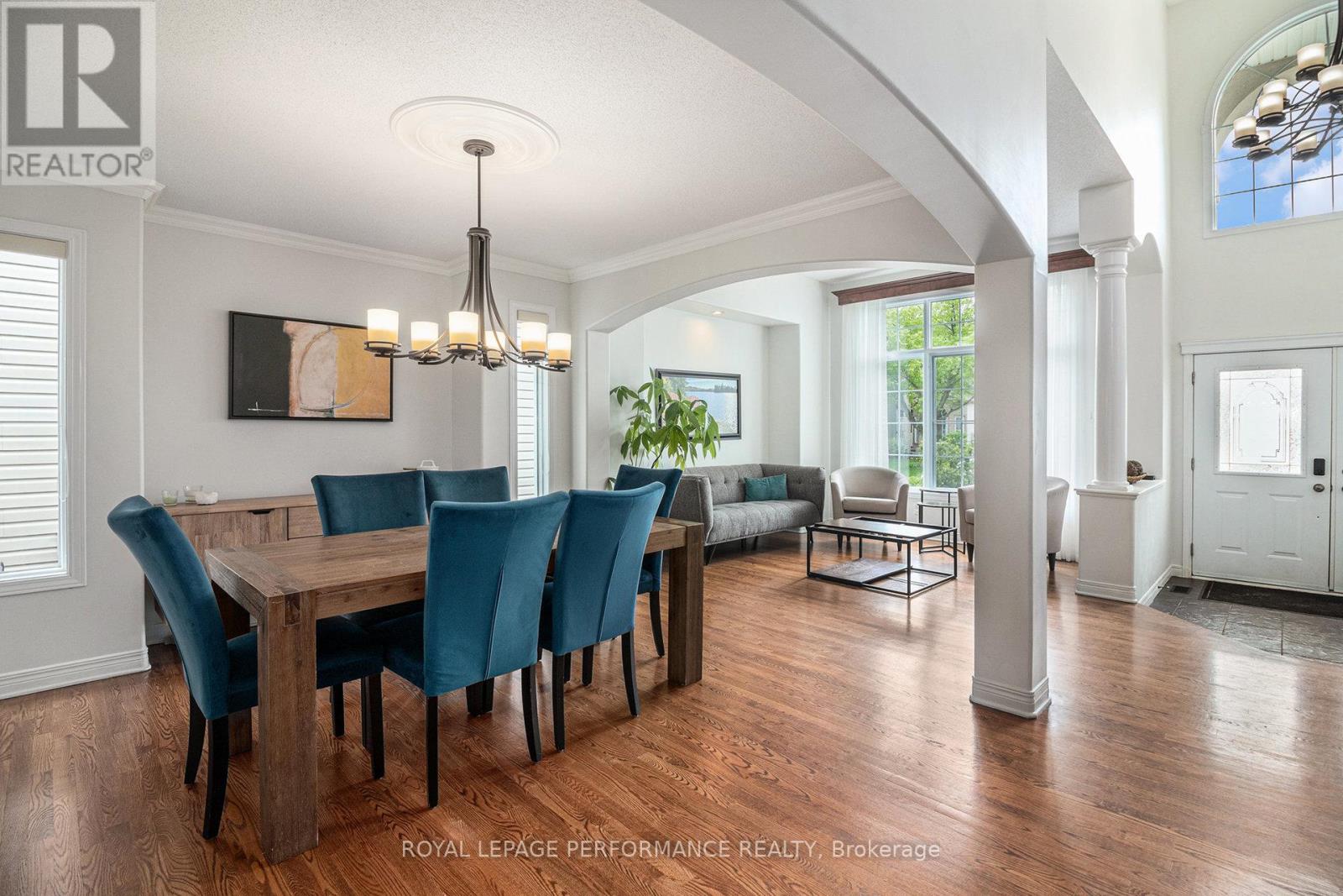 3712 Mountain Meadows Crescent, Ottawa, Ontario  K1V 1V7 - Photo 11 - X12169525