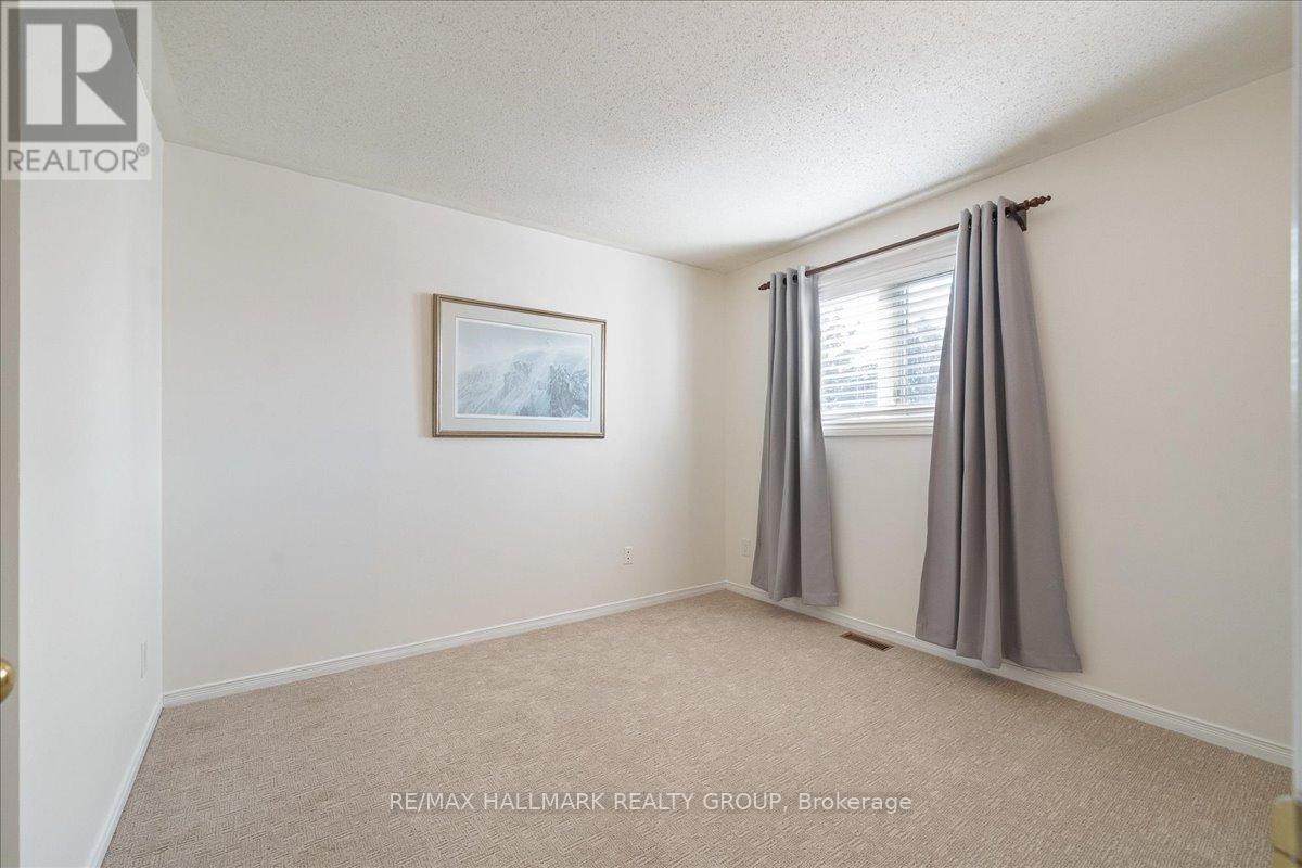 12 Birkett Street, Ottawa, Ontario  K2J 2V1 - Photo 22 - X12169541