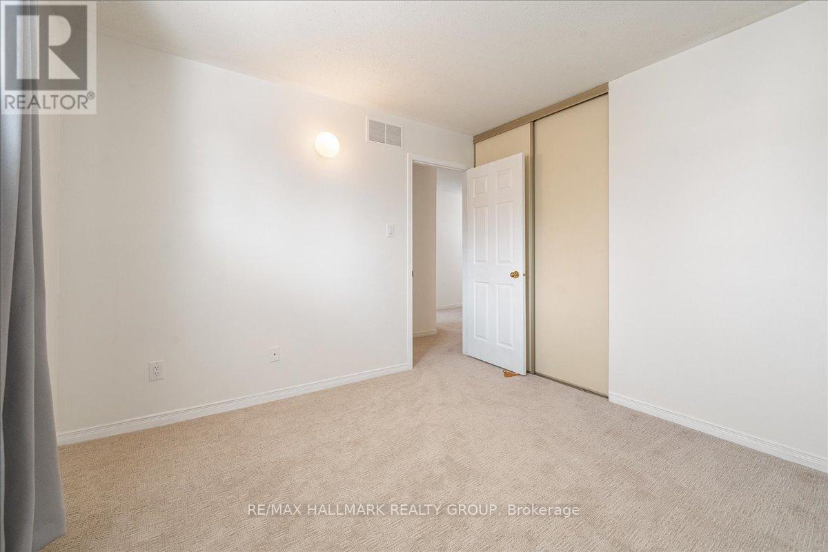 12 Birkett Street, Ottawa, Ontario  K2J 2V1 - Photo 23 - X12169541