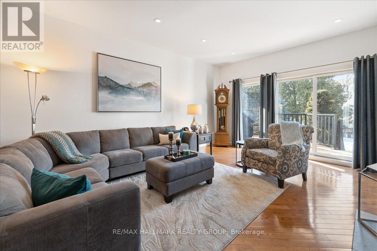 12 Birkett Street, Ottawa, Ontario  K2J 2V1 - Photo 6 - X12169541