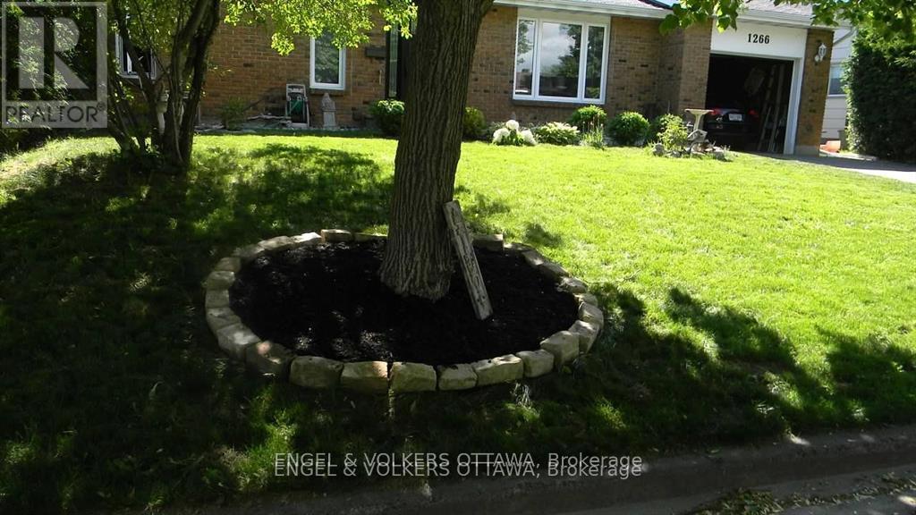Property at 1266 ALLOWAY CRESCENT image 2
