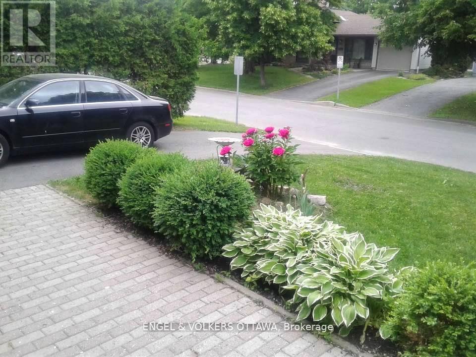 Property at 1266 ALLOWAY CRESCENT image 3