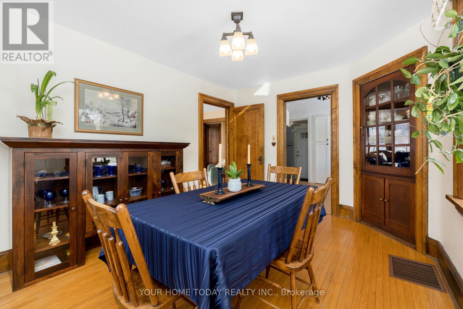 133 Main Street S, Halton Hills, Ontario  L7G 3E5 - Photo 12 - W12166606