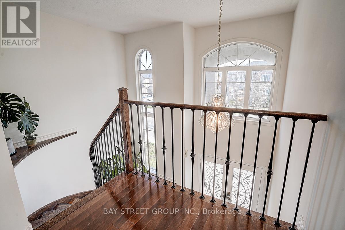 256 Borealis Avenue, Aurora, Ontario  L4G 7T6 - Photo 25 - N12169337