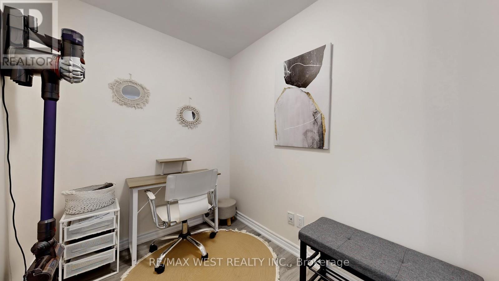 718 - 11611 Yonge Street, Richmond Hill, Ontario  L4E 1G2 - Photo 16 - N12169420