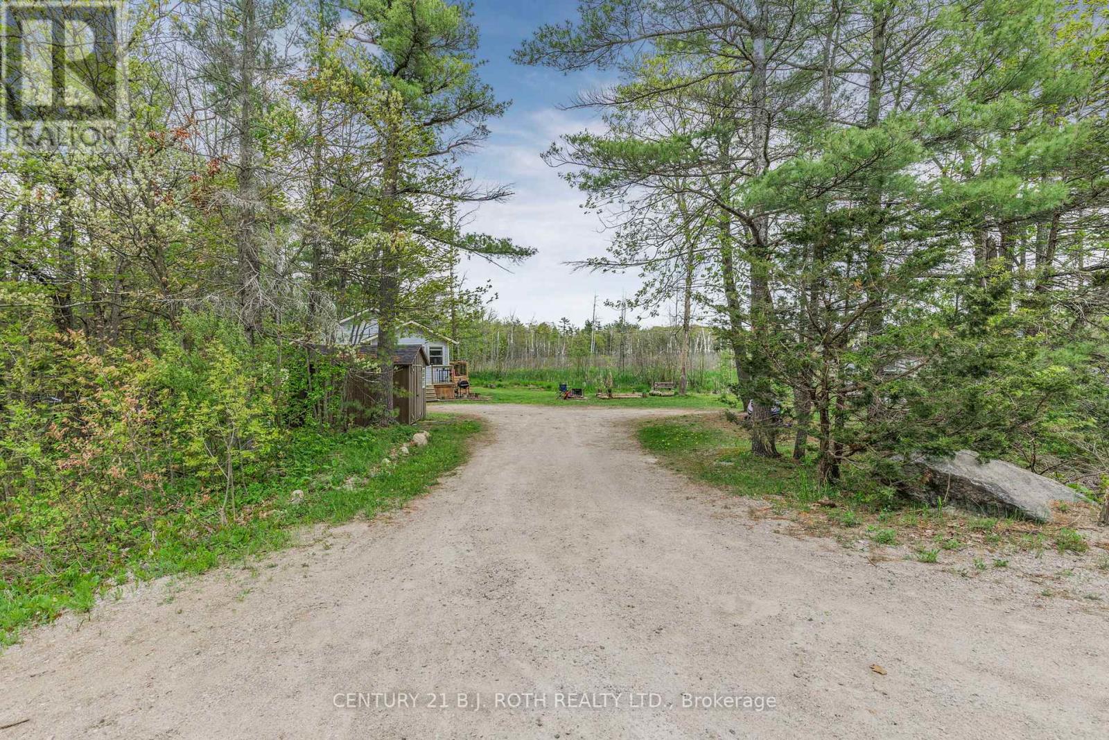 2100 Honey Harbour Road, Georgian Bay, Ontario  L0K 1S0 - Photo 2 - X12155596