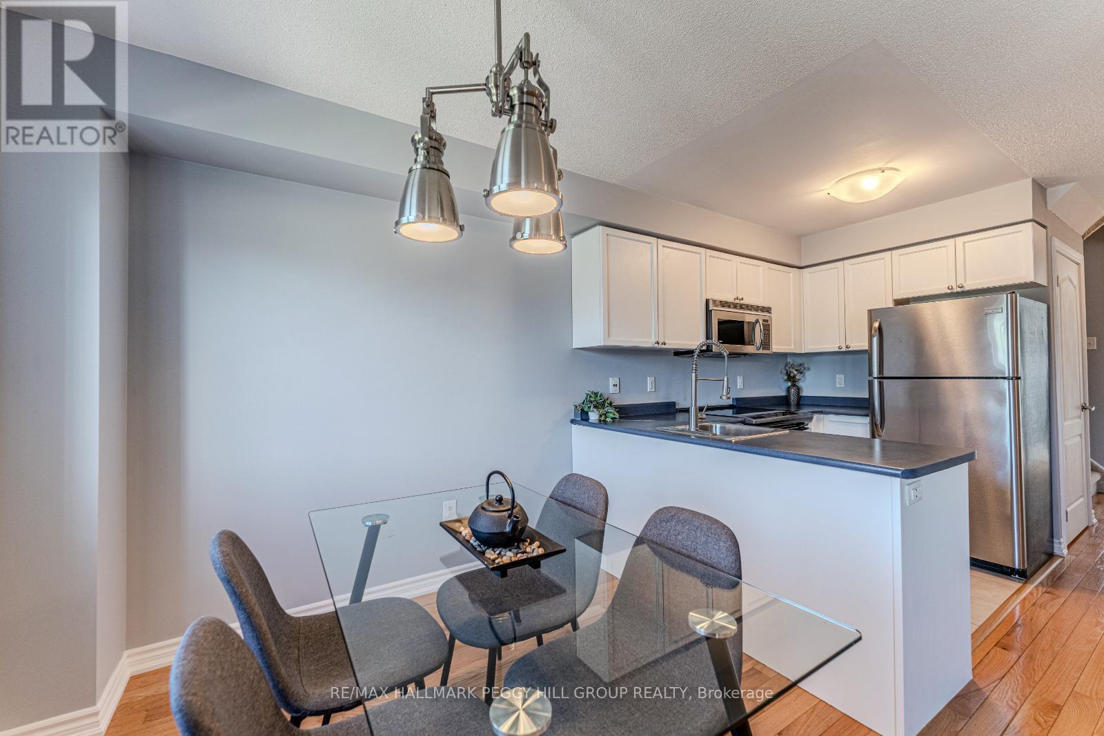 35 - 209 Harvie Road, Barrie, Ontario  L4N 9P8 - Photo 4 - S12169311
