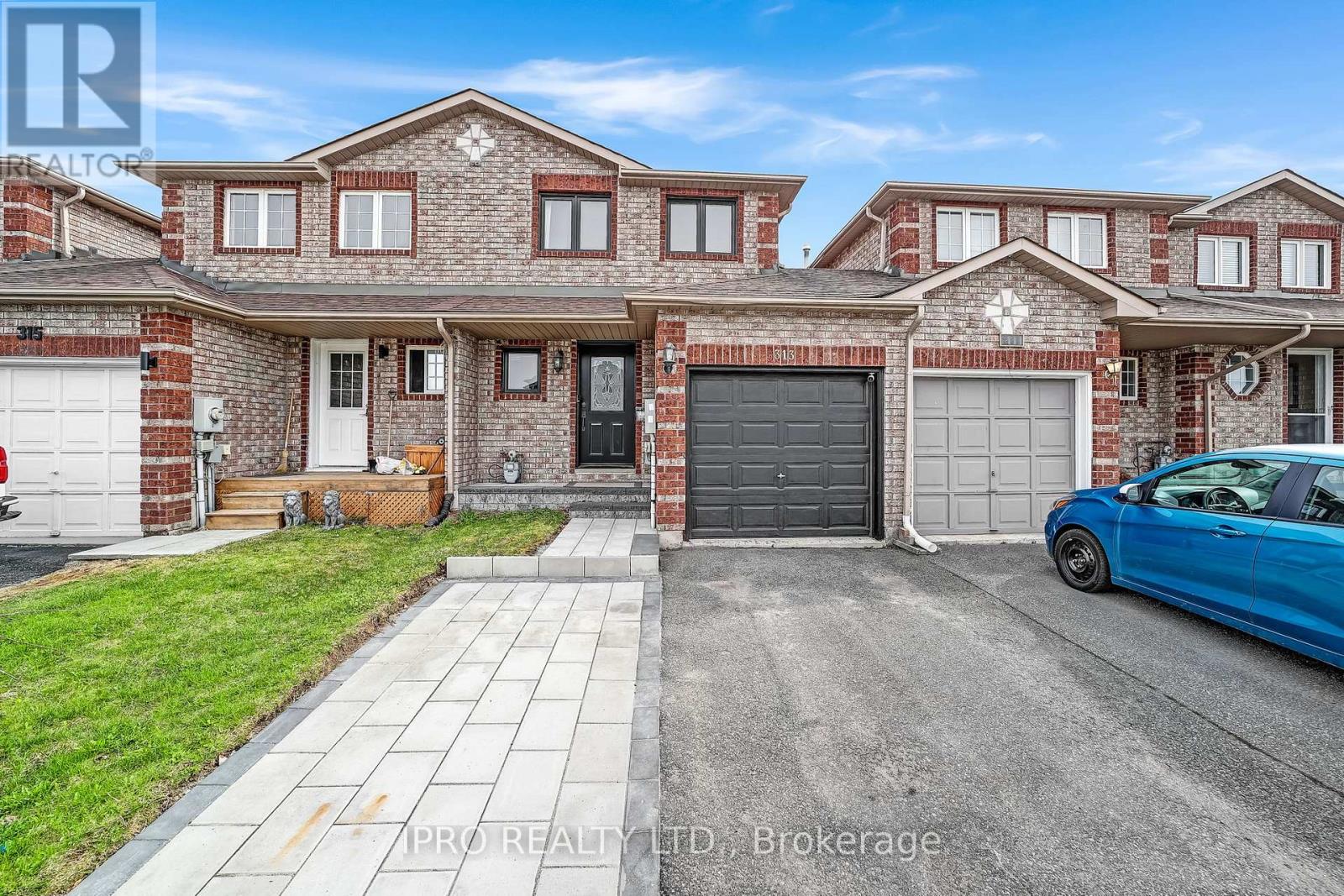 313 Dunsmore Lane, Barrie, Ontario  L4M 7A8 - Photo 1 - S12169471