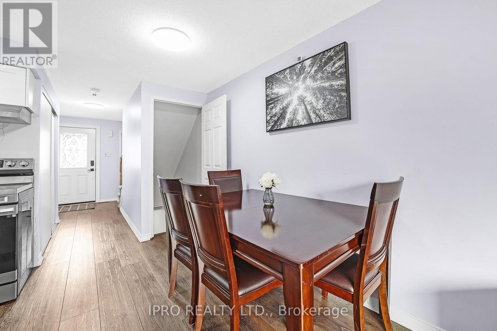 313 Dunsmore Lane, Barrie, Ontario  L4M 7A8 - Photo 8 - S12169471