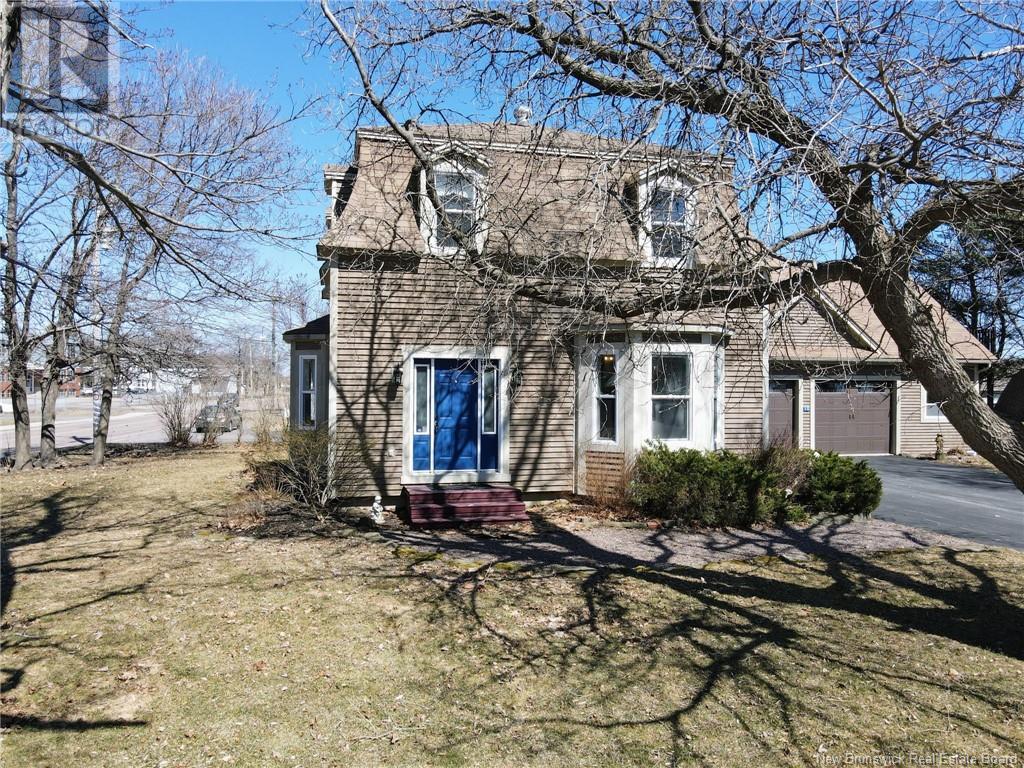 10 Sheddon Street, Richibucto, New Brunswick  E4W 4J4 - Photo 2 - NB116147