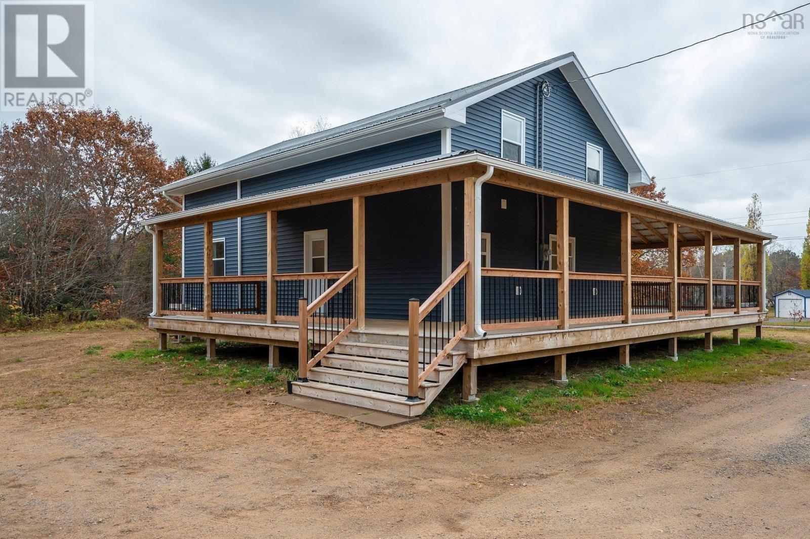 Property at 914 Maple Avenue image 4