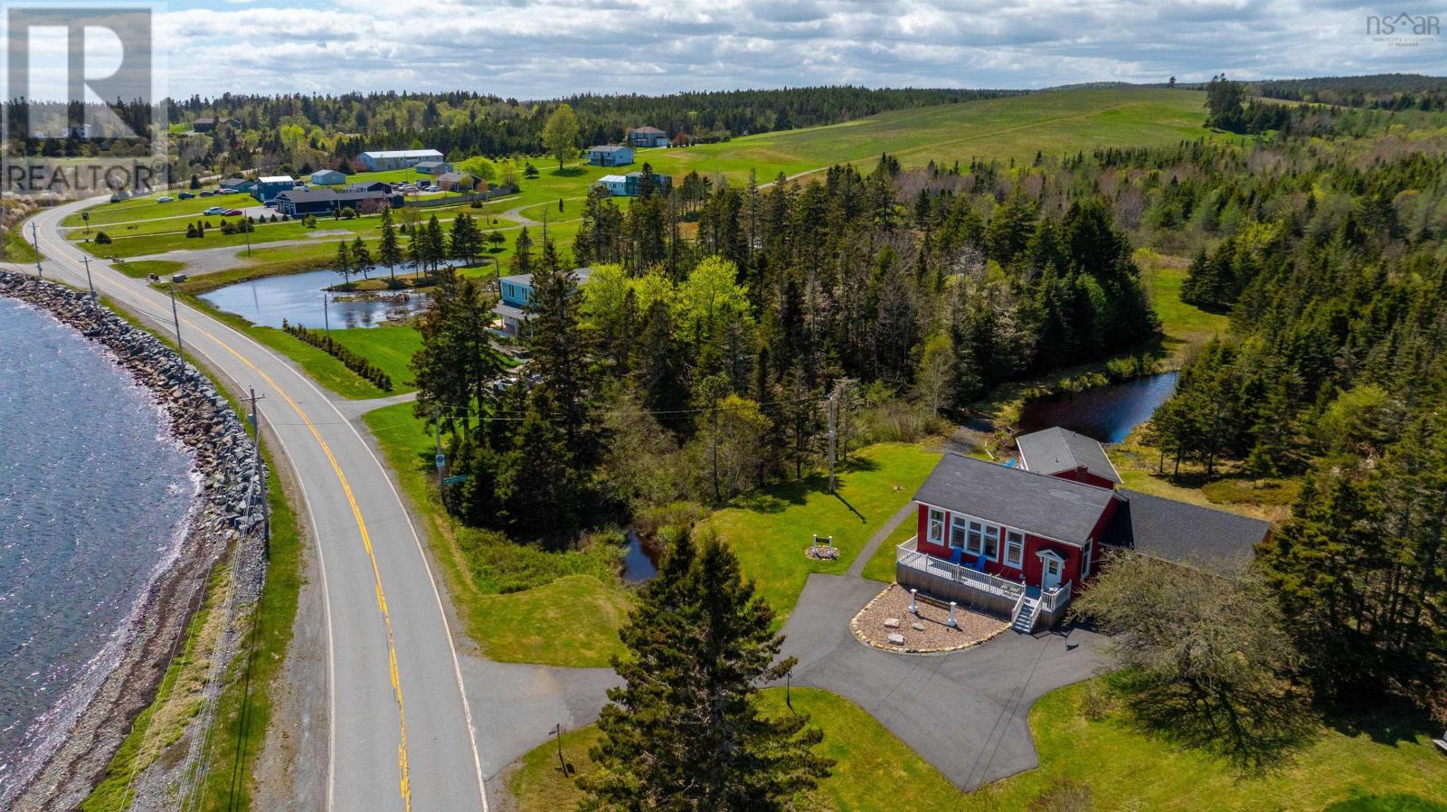 4058 Highway 331, Dublin Shore, Nova Scotia  B0R 1C0 - Photo 33 - 202512103