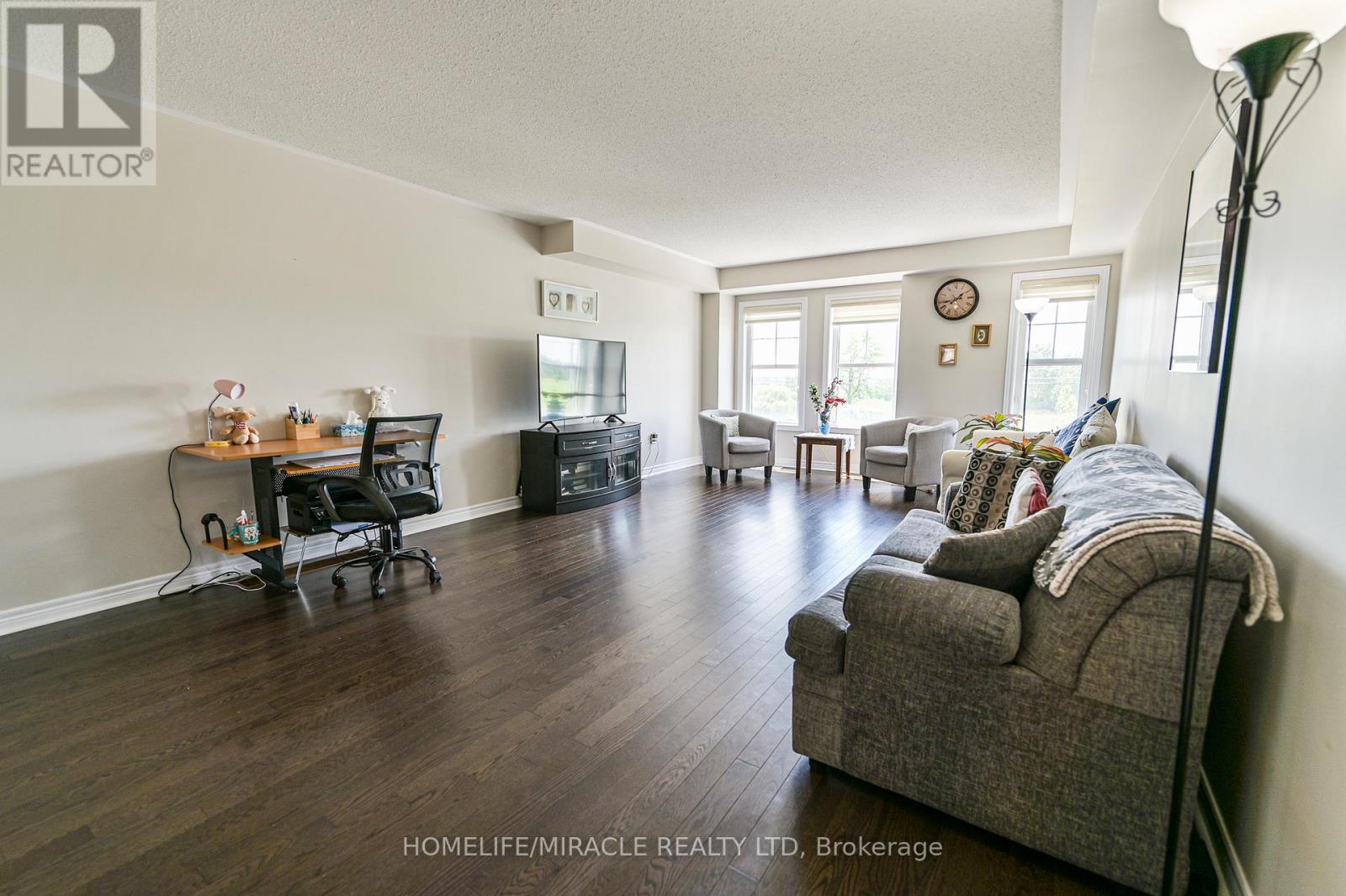 3 - 27 Pennycross Crescent, Brampton, Ontario  L7A 4M1 - Photo 11 - W12169283