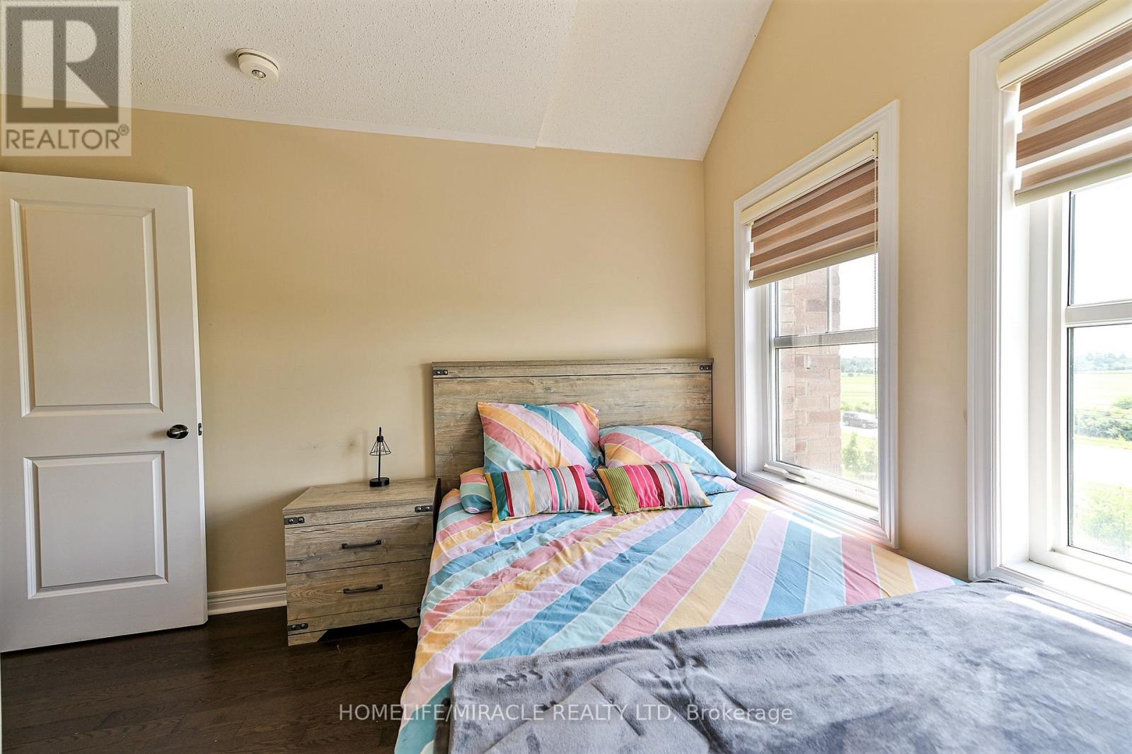 3 - 27 Pennycross Crescent, Brampton, Ontario  L7A 4M1 - Photo 25 - W12169283