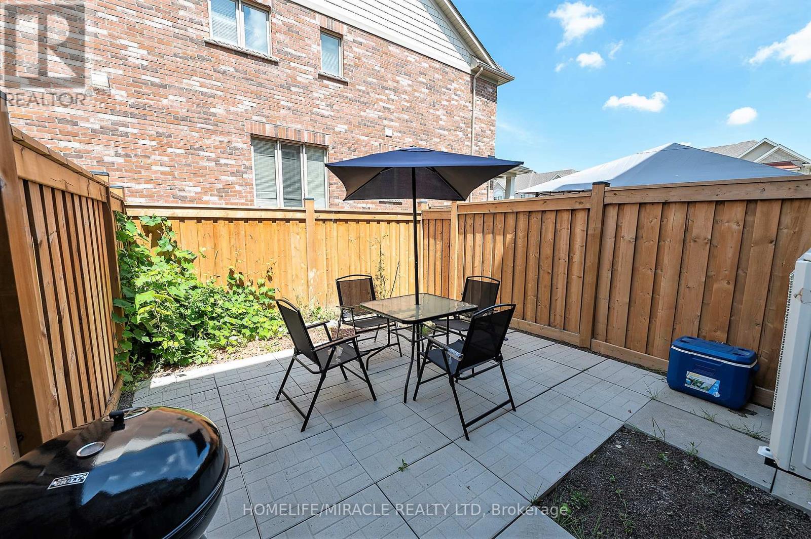 3 - 27 Pennycross Crescent, Brampton, Ontario  L7A 4M1 - Photo 27 - W12169283