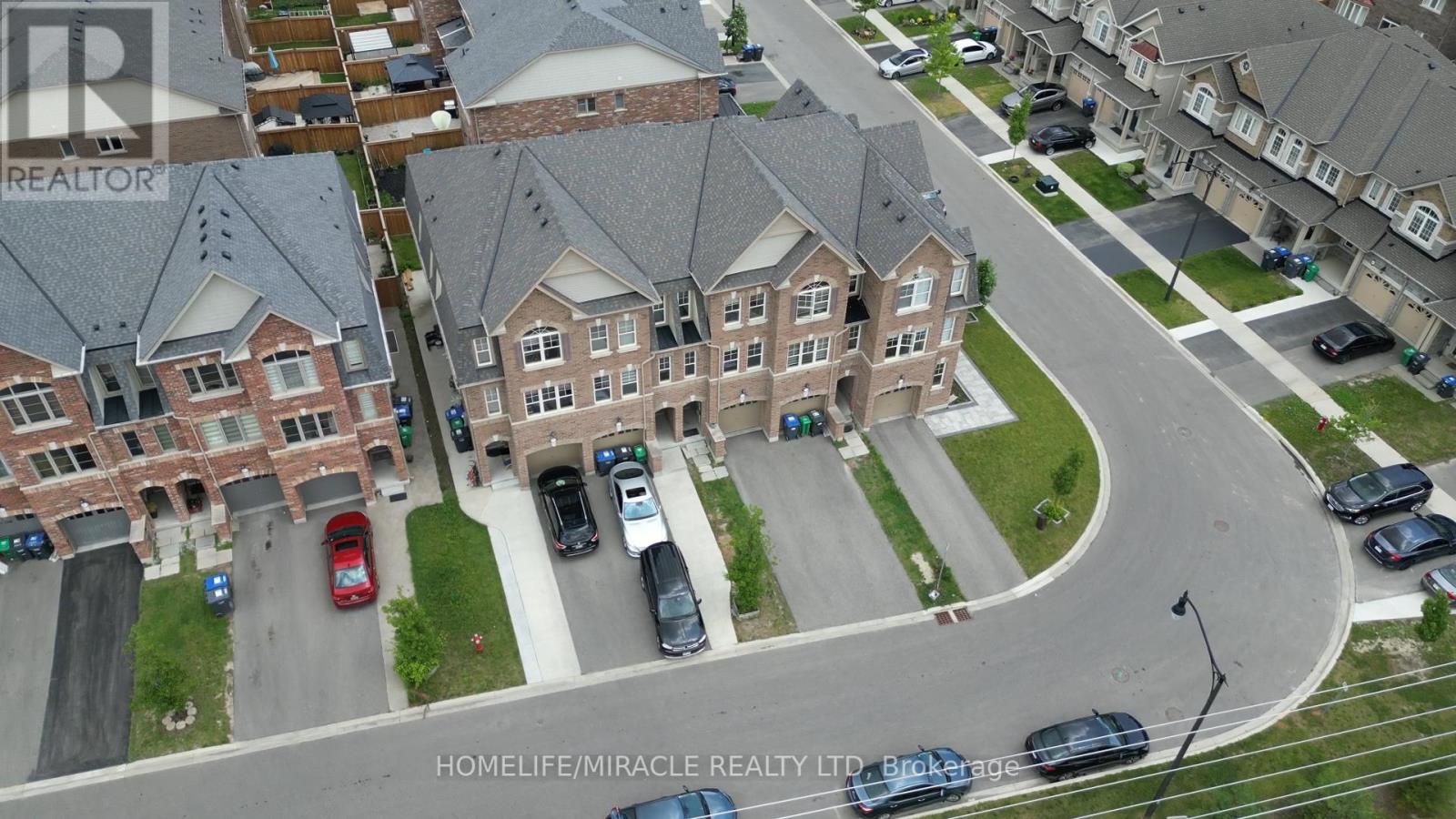 3 - 27 Pennycross Crescent, Brampton, Ontario  L7A 4M1 - Photo 33 - W12169283