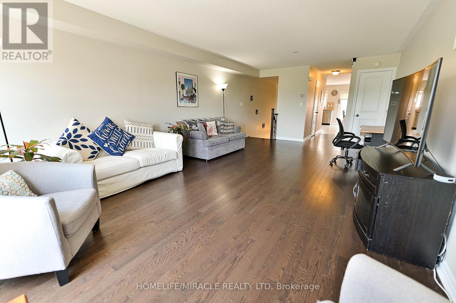 3 - 27 Pennycross Crescent, Brampton (Northwest Brampton), Ontario  L7A 4M1 - Photo 9 - W12169283