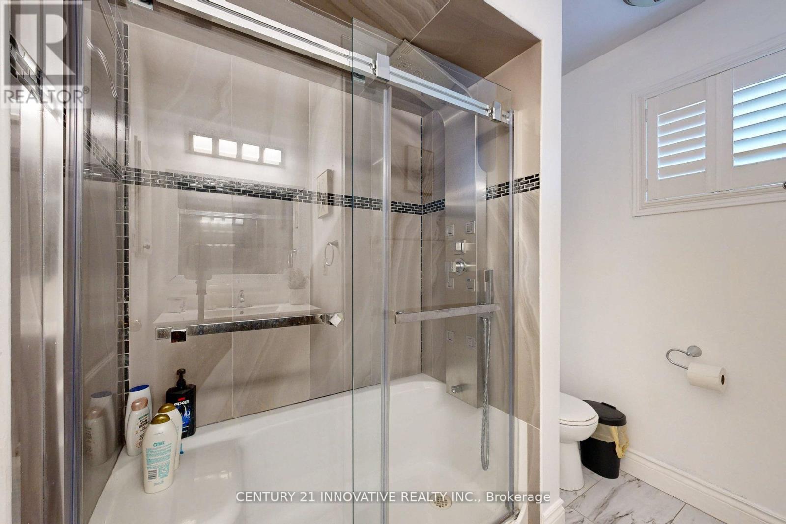 31 Stable Gate, Brampton, Ontario  L7A 1V7 - Photo 21 - W12169375
