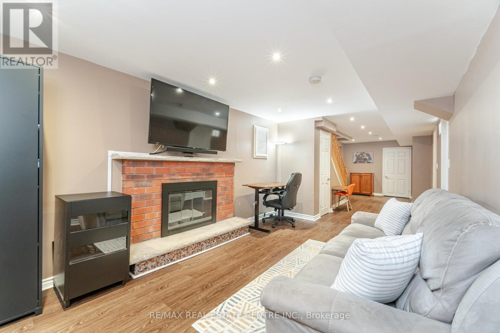 1196 Bough Beeches Boulevard, Mississauga (Rathwood), Ontario  L4W 3Z9 - Photo 29 - W12169379